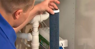 Установка угольных фильтров для воды и вытяжки от 3560 рублей в Кизляре